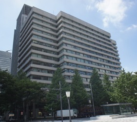 中国農業銀行東京支店が1階に入る郵船ビルディング:Author:Fouton